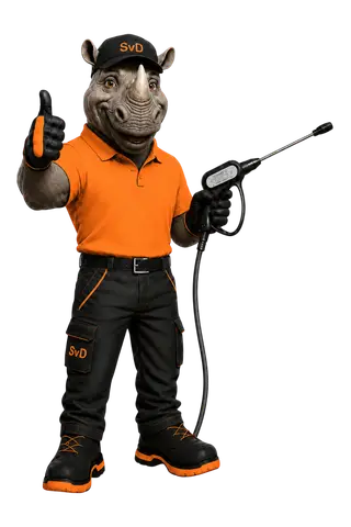 Sauber von Dauer Nashorn-Maskottchen mit Hochdruckreiniger